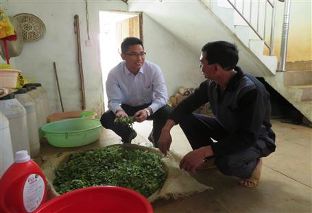 打贏脫貧攻堅(jiān)戰(zhàn)——冶建公司吹響嘹亮沖鋒號(hào)！